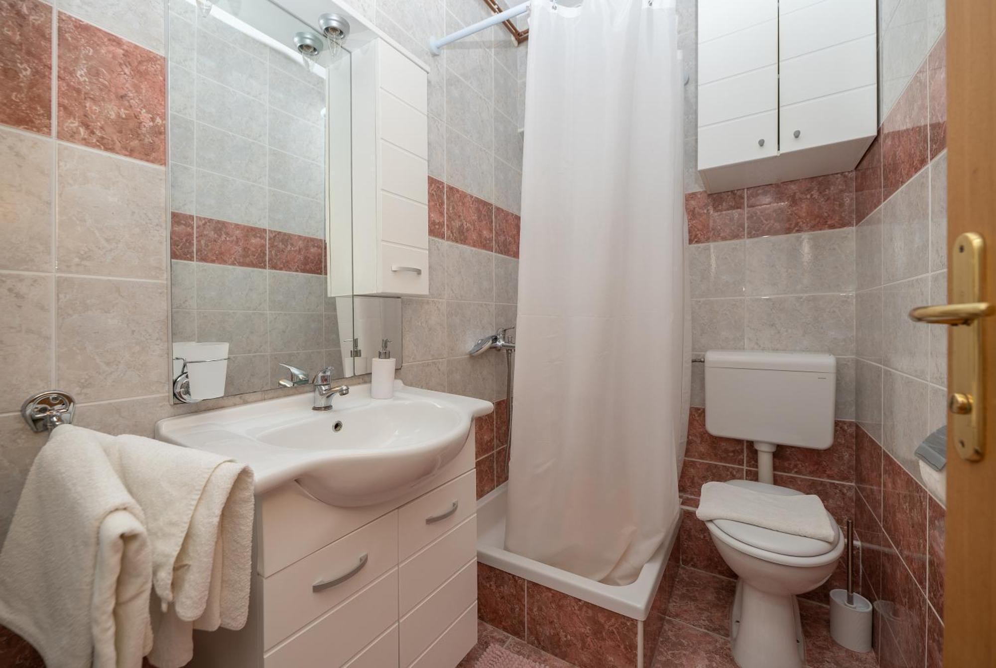 Apartmani Sani Makarska Exterior photo