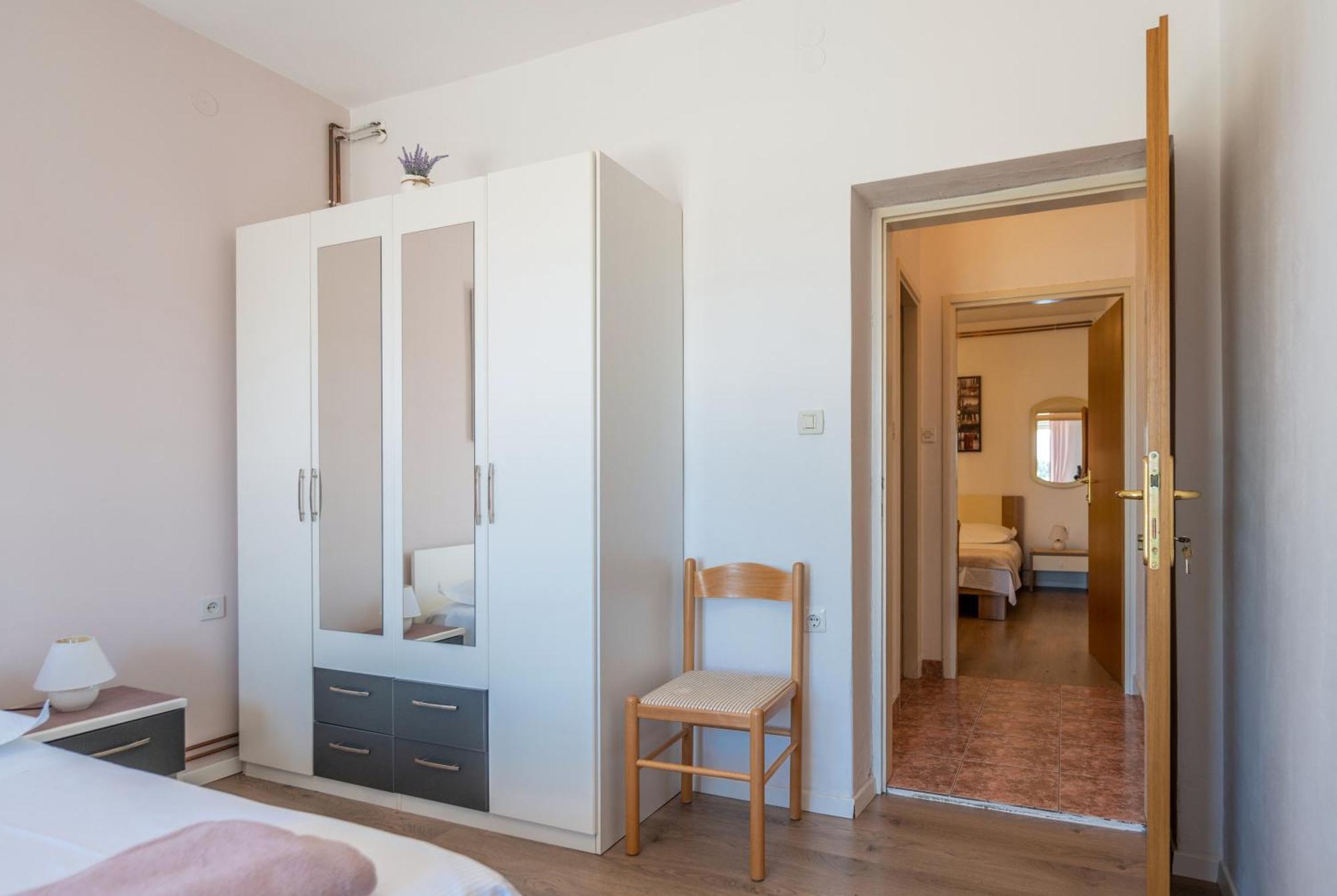 Apartmani Sani Makarska Exterior photo